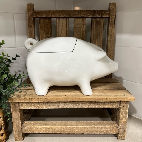 🆕 Rae Dunn | "OINK" Pig 🐖 Canister! - Picture 7 of 10